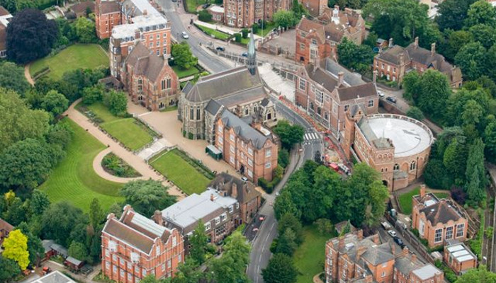 英国寄宿学校游学 (UK Boarding School Summer Courses)